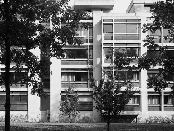 2018年10月 美国剑桥 圣约翰学院的费舍尔大厦 黑白分明 — 图库照片