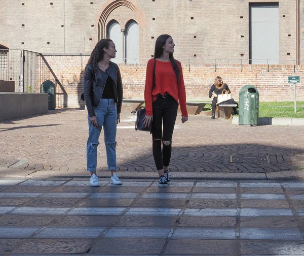 Turin Italien Circa Oktober 2018 Kvinnor Piazza Castello Fyrkantig — Stockfoto