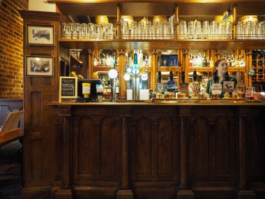 Cambridge, İngiltere - Ekim 2018 yaklaşık: The Eagle Pub nerede Dna bulma Cavendish Laboratuvarı bilim adamları tarafından 1953 yılında ilan edildi