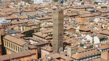 Torre Prendiparte Kulesi İtalya Bologna şehir havadan görünümü