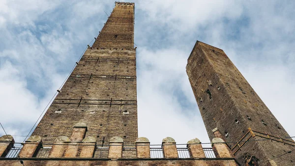 Torre Garisenda Torre Degli Asinelli Torres Inclinadas Alias Due Torri — Foto de Stock