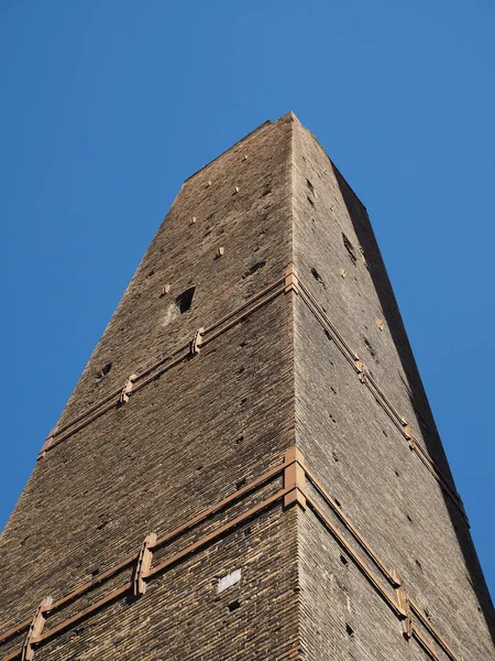 Torre Degli Asinelli Krzywa Wieża Część Due Torri Oznacza Dwie — Zdjęcie stockowe