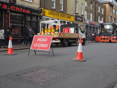 Cambridge, İngiltere - Ekim 2018 yaklaşık: yol yol çalışmaları nedeniyle kapalı