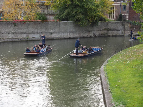 Cambridge Reino Unido Circa Octubre 2018 Punting River Cam —  Fotos de Stock