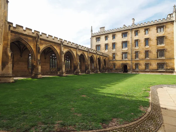 ケンブリッジ イギリス 2018年 月年頃 セント ジョンズ大学でケム川にため息の橋 — ストック写真