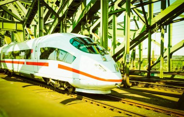 Detay bir yüksek hızlı tren retro vintage