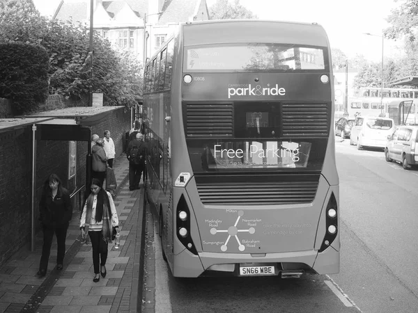 Cambridge Velká Británie Cca Října 2018 Autobusové Nádraží Černé Bílé — Stock fotografie