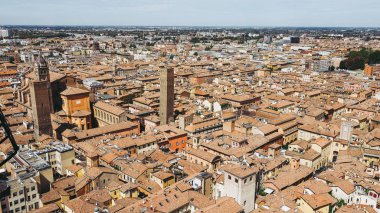 Bolonya şehrinin havadan görünüşü, İtalya