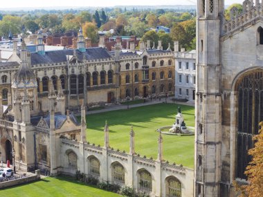 Cambridge, İngiltere - Ekim 2018 yaklaşık: Şehrin havadan görünümü