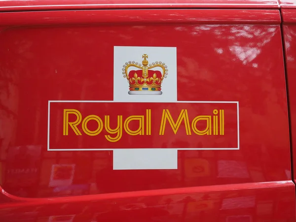 Cambridge Ngiltere Yaklaşık Ekim 2018 Kırmızı Royal Mail Van Tabelada — Stok fotoğraf
