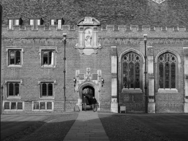 Cambridge, İngiltere - Ekim 2018 yaklaşık: St John's College siyah beyaz