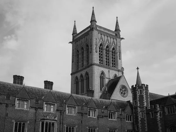 黒と白の ジョンの大学 ケンブリッジ イギリス 2018年 月年頃 回法廷 — ストック写真