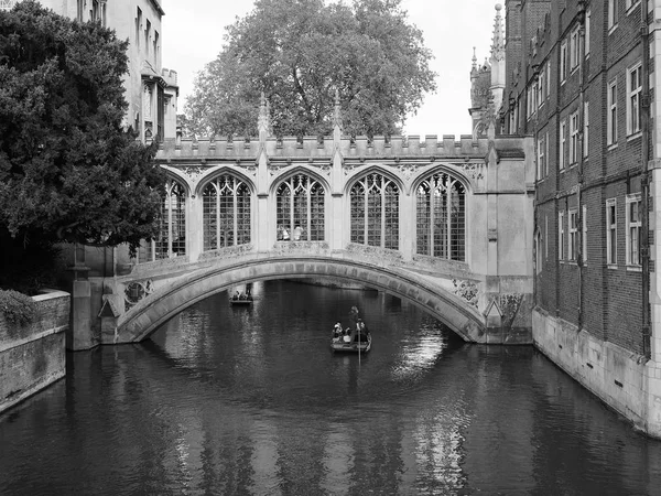 Cambridge Ngiltere Ekim 2018 Yaklaşık Sighs Köprü Nehir John College — Stok fotoğraf