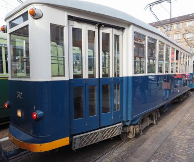 Torino, İtalya - yaklaşık Aralık 2018: Vintage 312 yürüme mesafesinde Roma Cinecitta Torino Tramvay Festivali