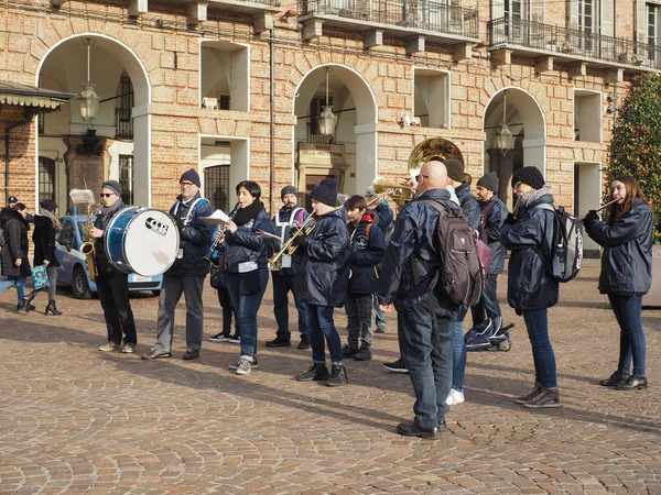 Turyn Włochy Około Grudnia 2018 Banda Del Roero Maszerującą Grupę — Zdjęcie stockowe