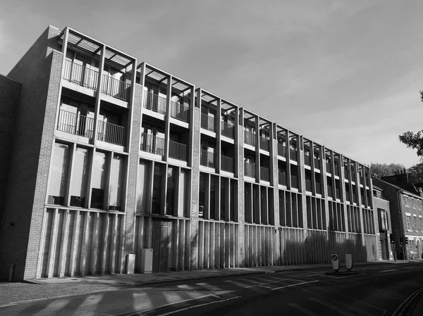 Cambridge Circa October 2018 West Court Accomodation Black White — Stock Photo, Image