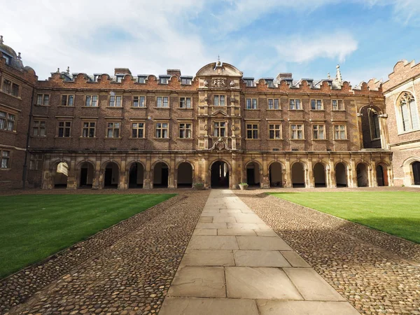ジョンの大学 ケンブリッジ イギリス 2018年 月年頃 裁判所 — ストック写真