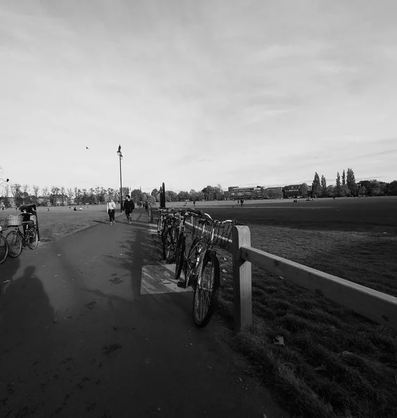 Cambridge Circa October 2018 Parker Piece Public Park Black White — Stock Photo, Image