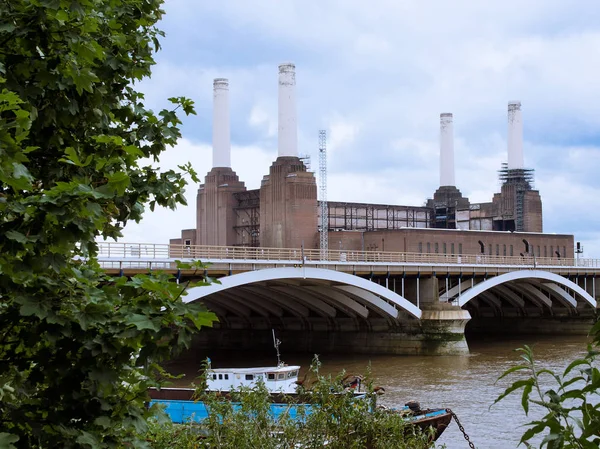 イギリス ロンドンのバタシー発電所 — ストック写真