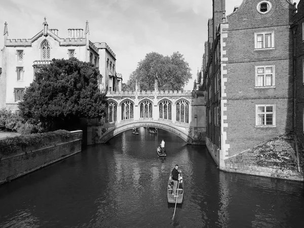 Cambridge Ngiltere Ekim 2018 Yaklaşık Sighs Köprü Nehir John College — Stok fotoğraf