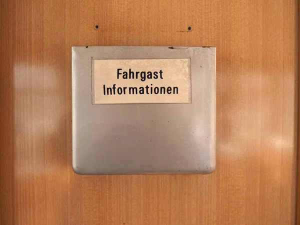 Panneau Fahrgast Informationen Signifiant Information Des Passagers Sur Tramway Allemand — Photo