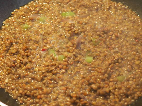 Vaření Čočka Pulsní Luštěniny Zelenina Vegetariánské Jídlo — Stock fotografie