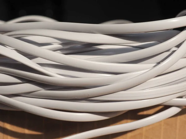 Beyaz Telefon Kablosu Döngüsü — Stok fotoğraf