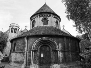 Anglikan Kilisesi Kutsal Mezar aka yuvarlak kilise Cambridge, İngiltere'de siyah ve beyaz