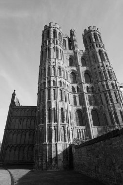 Ely, İngiltere'de siyah beyaz Ely Katedrali (eski adıyla Kilisesi, St Etheldreda ve St Peter ve kilise kutsal ve bölünmemiş Trinity)