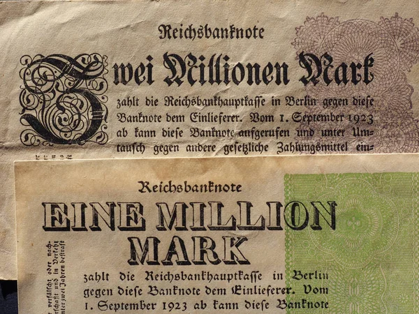 Notes Eine und Zwei Million Mark (One and Two Million Mark) — Photo