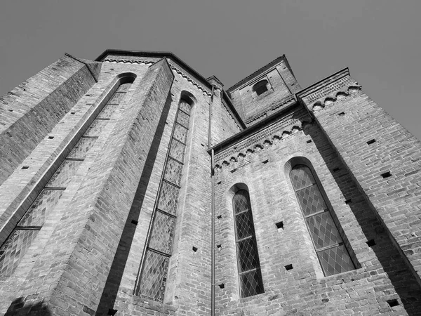 Chiesa di San Domenico ad Alba in bianco e nero — Foto Stock