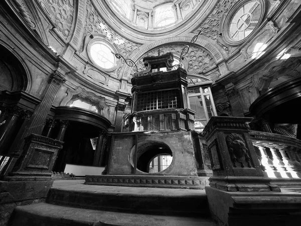 Cappella della Sindone in Turin in black and white — Stock Photo, Image