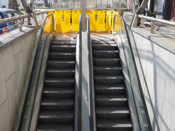 Rolltreppe außer Betrieb — Stockfoto