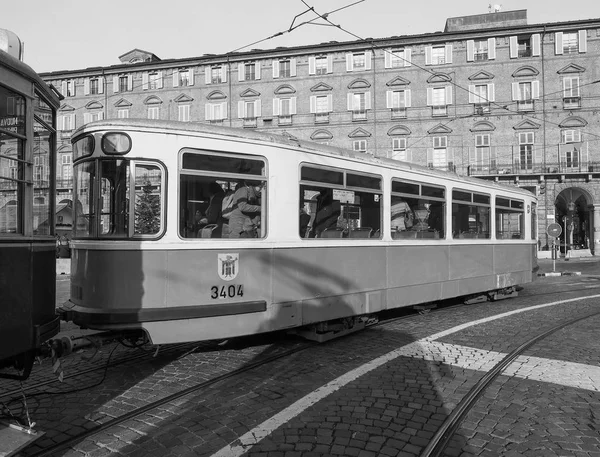 Historická tramvaj německé 3404 v Turíně vozík festivalu v černém a — Stock fotografie
