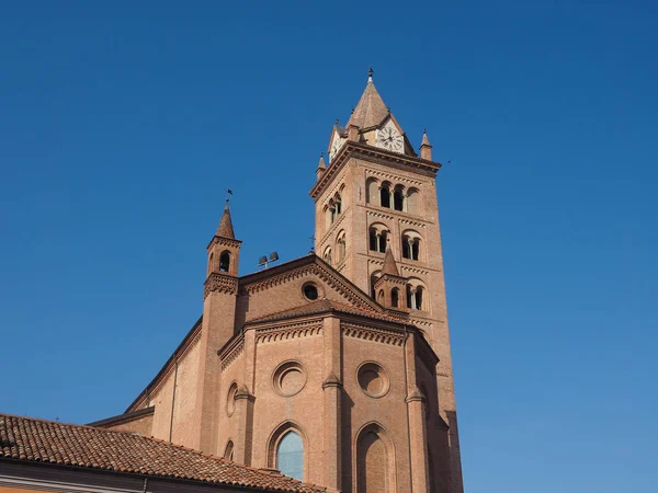 San Lorenzo Cathedral in Alba — Stock Photo, Image