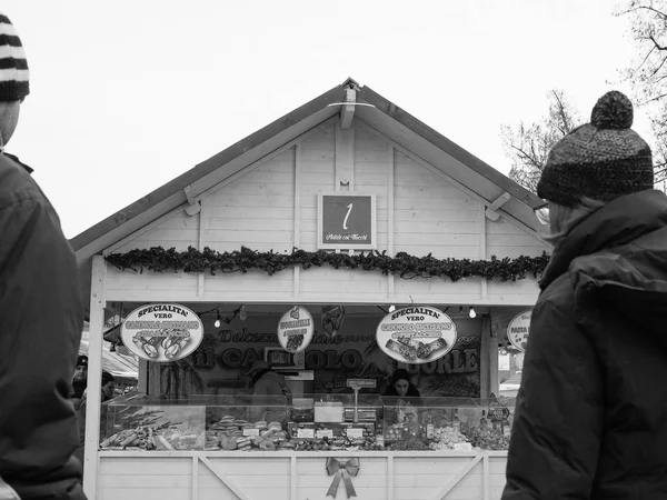 Weihnachtsmarkt in Türkis in Schwarz-Weiß — Stockfoto