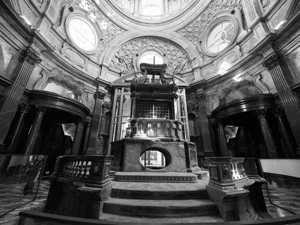 Cappella della Sindone v Turíně v černé a bílé — Stock fotografie