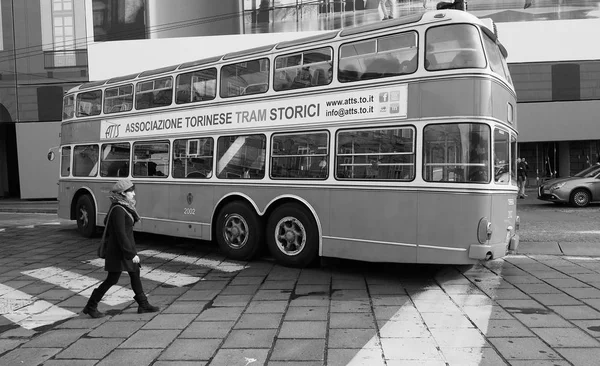 Bus rouge à deux étages Viberti CV61 au Turin Trolley Festival à Turin — Photo