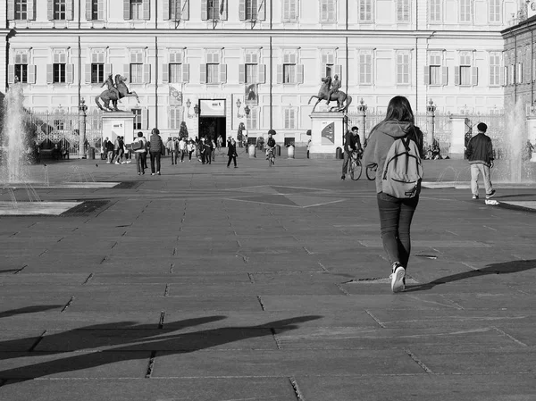 Place Piazza Castello à Turin en noir et blanc — Photo