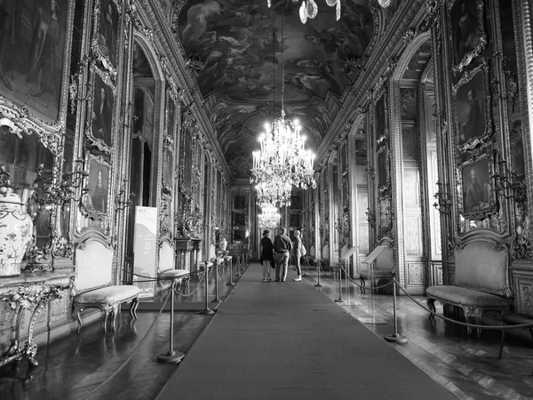 Pałac Królewski w Turynie w czerni i bieli — Zdjęcie stockowe