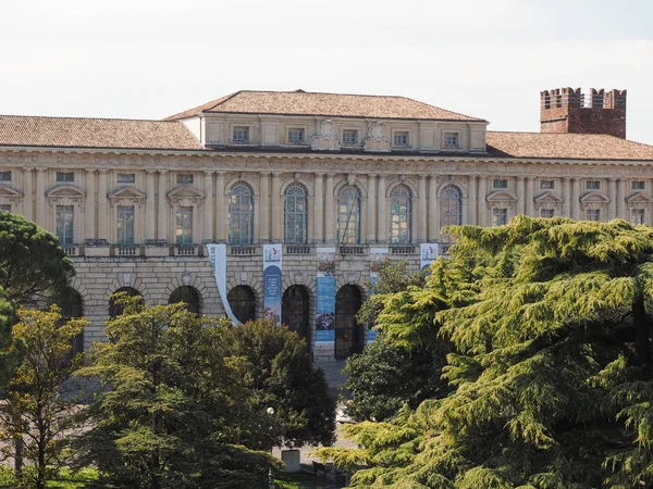 Gran guardia palast in verona — Stockfoto