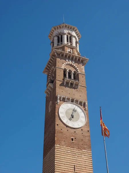 Piazza Delle Erbe in Verona — Stockfoto