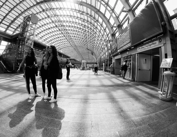 Porta Susa station in Turin in black and white — Stock Photo, Image