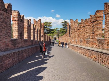 Castelvecchio'yu Köprüsü aka Scaliger köprü Verona