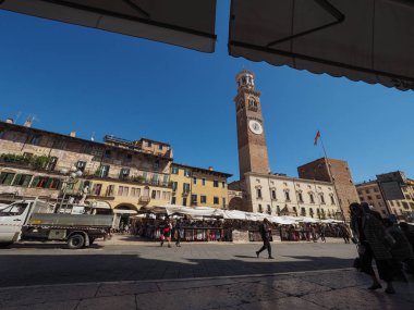 Verona 'da Piazza delle Erbe
