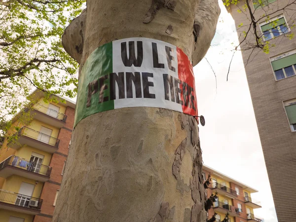 W Le Penne Nere (Viva as tropas alpinas ) — Fotografia de Stock