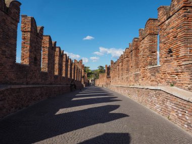 Castelvecchio'yu Köprüsü aka Scaliger köprü Verona