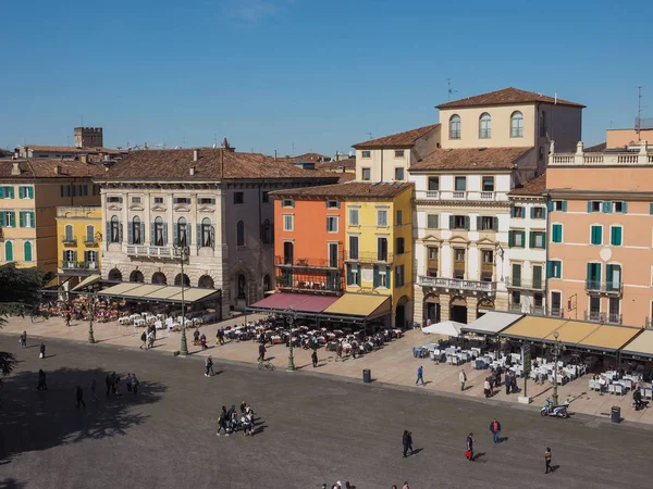 Piazza Bra in Verona — Stockfoto