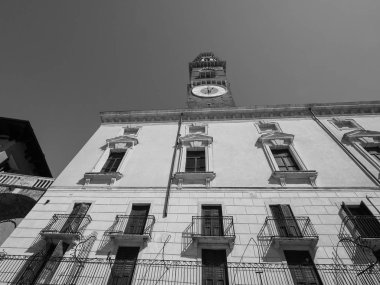 Piazza delle Erbe Verona siyah ve beyaz