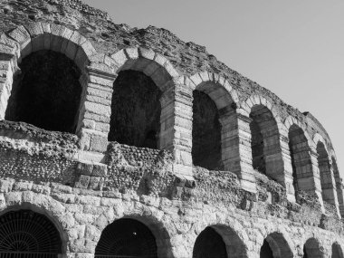 Verona Arena Roma amfi siyah ve beyaz